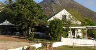 Cape Farmhouse